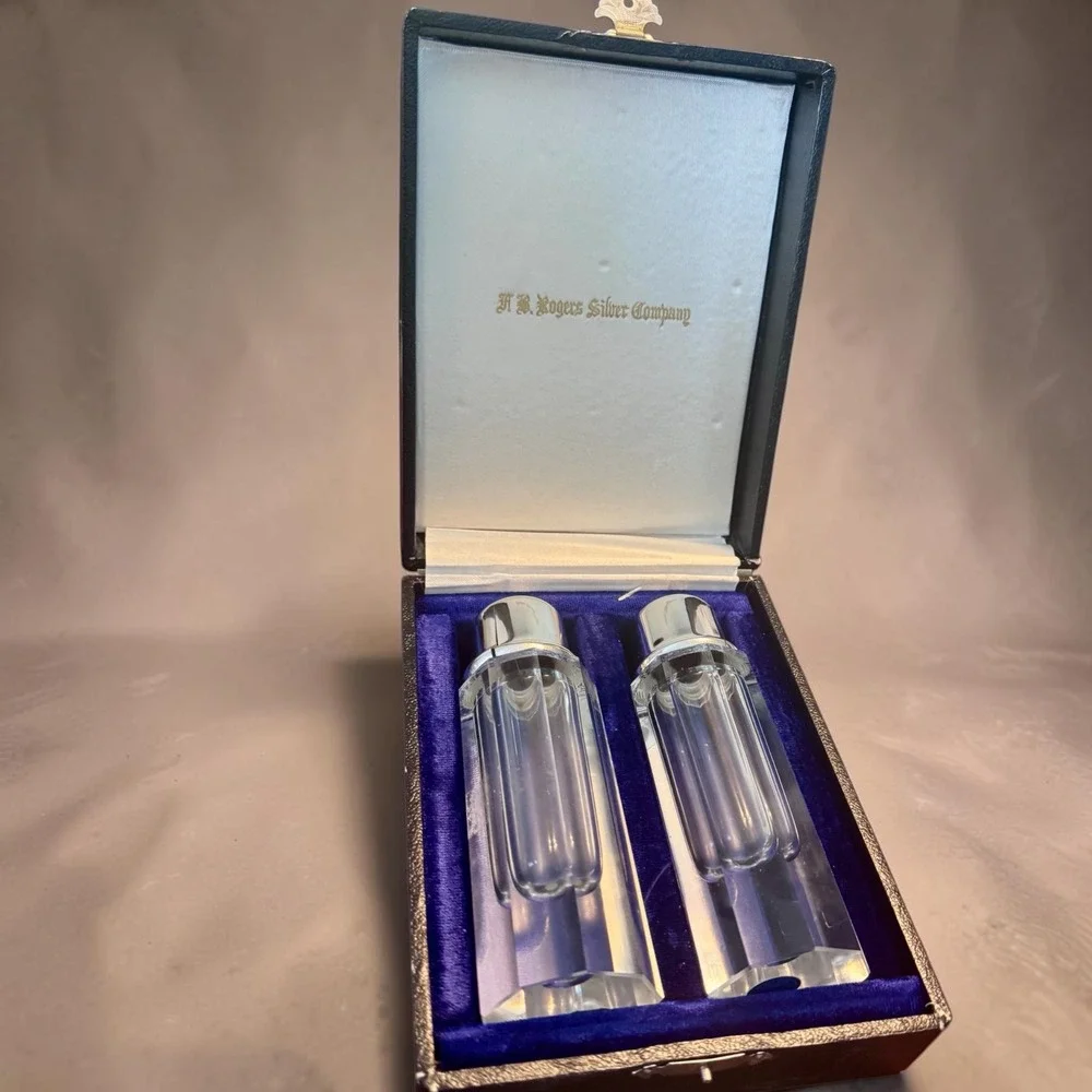 Vintage F.B. Rogers Crystal Salt &‎ Pepper Shakers Japan Chrome Tops Box